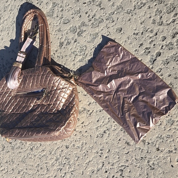 Oliver Thomas Rose Gold Kitchen Sink Tennis Tote - Picture 10 of 13